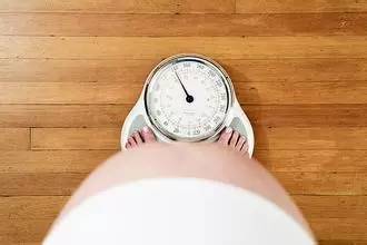 怀孕中期体重下降怎么回事.jpeg