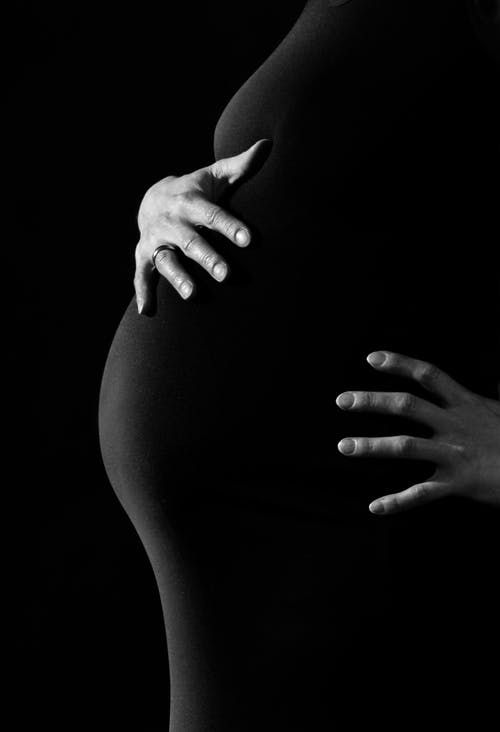 怀孕的身体征兆有什么？吃什么对胎儿好？.jpeg