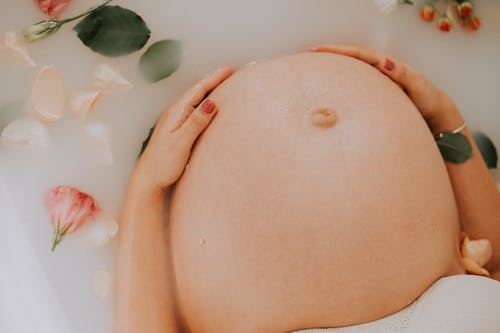 　　怀孕一个月初期症状有哪些？如何检查怀孕？