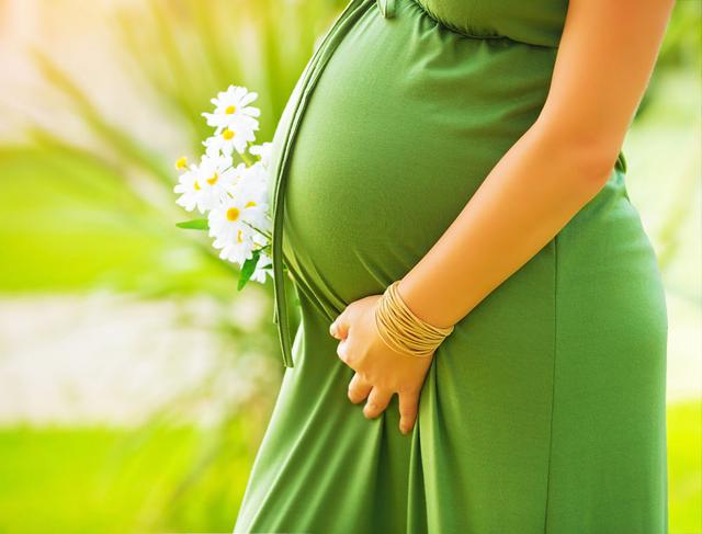 怀孕期间可以检查出来胎儿什么疾病.jpg