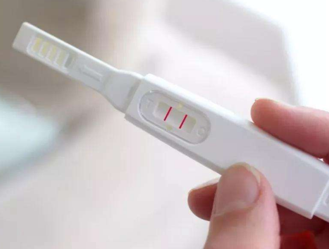 怀孕多久可以用验孕棒检测出来