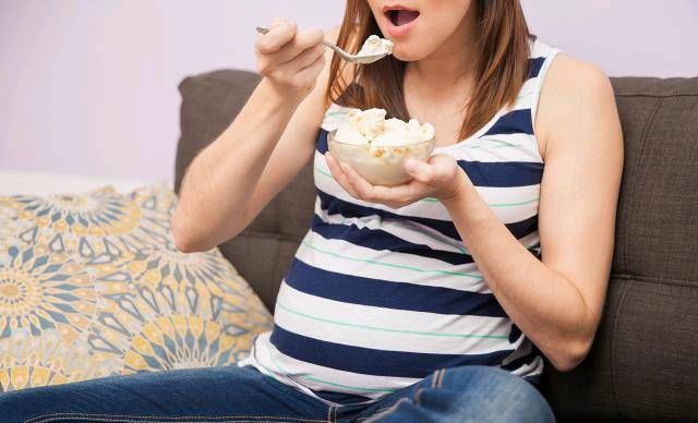 孕妇可以吃冰的吗孕妇吃冰和要注意哪些方面？.jpg