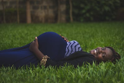 怀孕三个月妊娠线不明显是男孩女孩,怎么判断男孩女孩