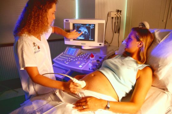 怀孕后孕妇需要做哪些检查.jpg