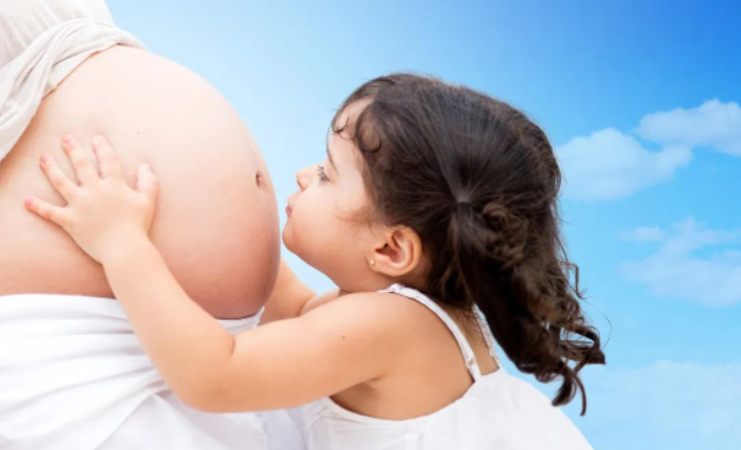 怀孕怎么知道男宝女宝，测男孩女孩最准的方法是什么.png