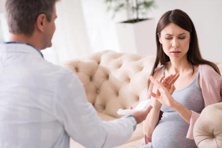 怀孕初期的脾气变化是怎样的？导致孕期脾气变化的原因有哪些？.jpg