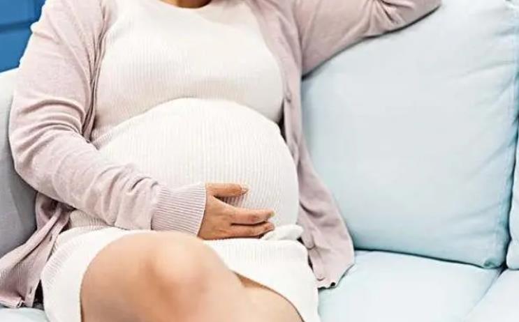怀孕晚期孕妇吐的次数和时间是否能够反映宝宝的性别？其他方法怎么反映宝宝的性别？.jpg