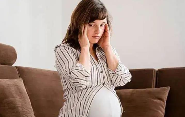 怀孕晚期孕妇眼睛的颜色是否有助于判断宝宝性别？有哪些方法能判断宝宝性别？.jpg