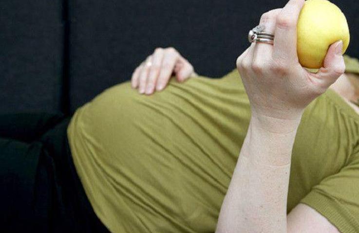 孕妇早上晨尿测试男女和孕吐有关系吗？最可靠的测试男女方法是什么？.jpg