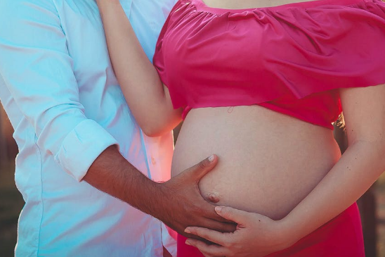 需要避免哪些化学成分对怀孕期间的皮肌肤造成影响.png