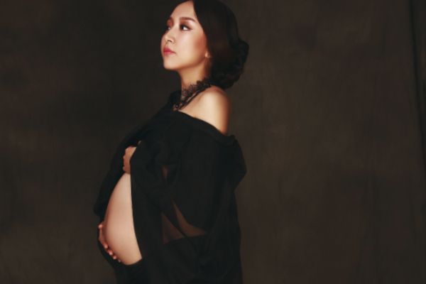 孕妇几个月可以通过超声波鉴别三胞胎性别.jpg