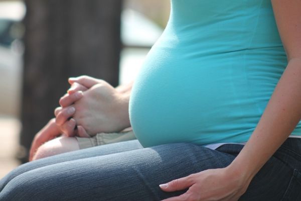 怀孕期间饮食习惯对宝宝性别的影响.jpg