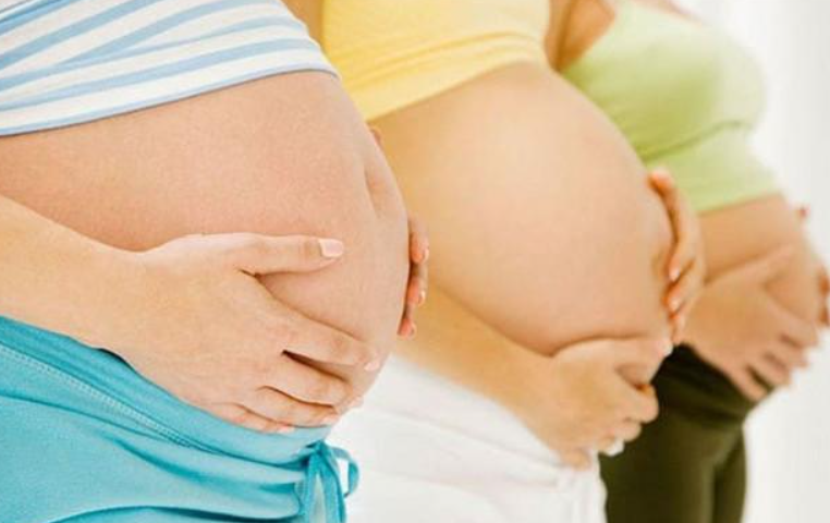 饮食如何影响胎儿的生长发育？胎儿的大小与孕妈吃多少关系大吗？ (2).png