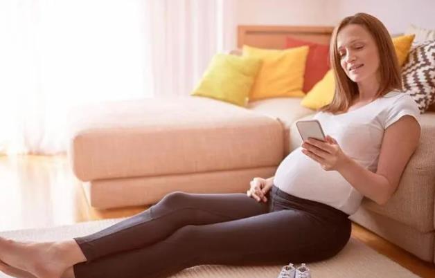 怀孕早期如何利用孕吐程度推断胎儿性别？其他推断胎儿性别的方法有哪些？.jpg