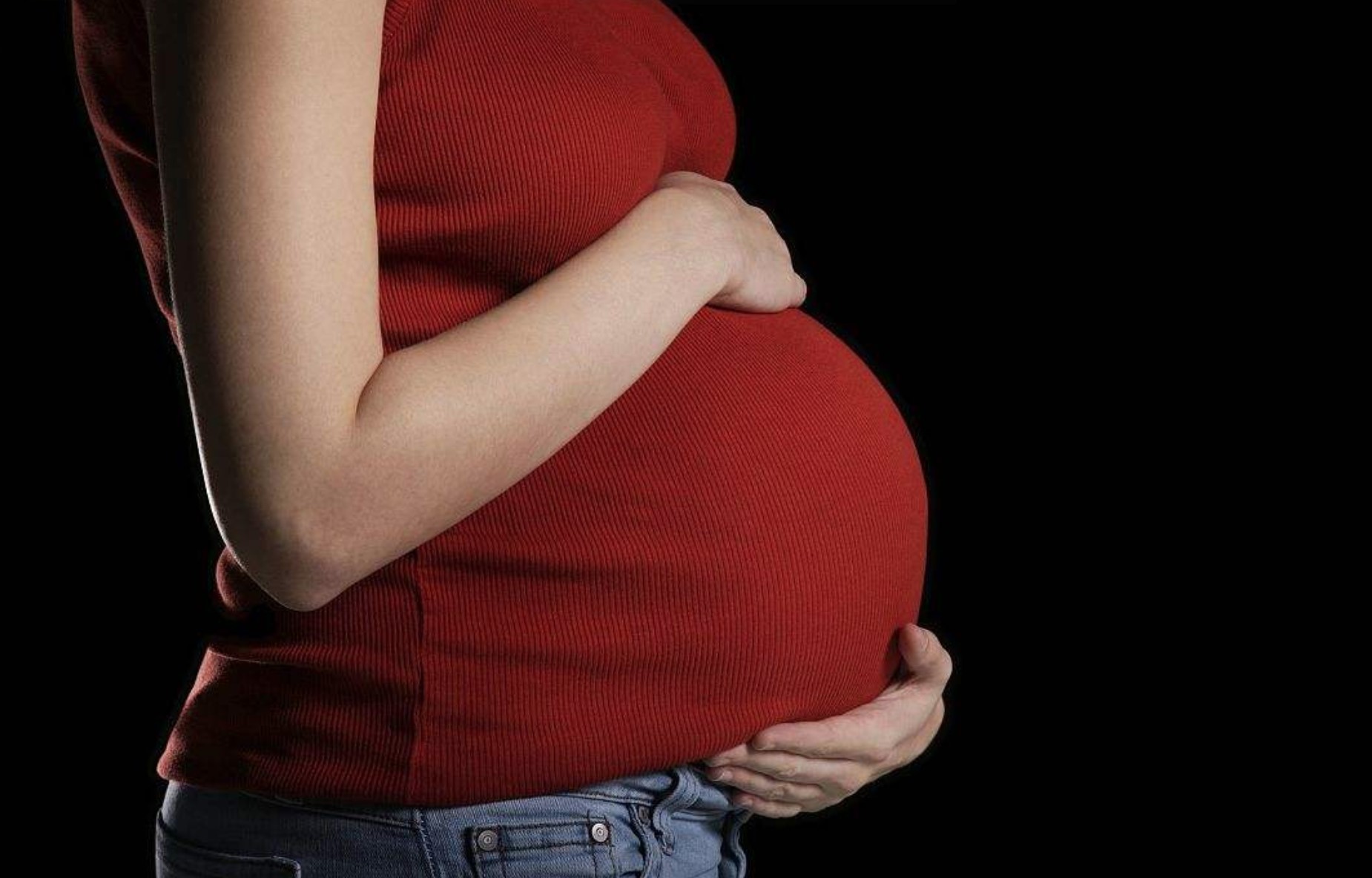 ﻿42岁女人还能生孩子吗？卵巢早衰加输卵管堵塞还能怀孕吗？.jpg