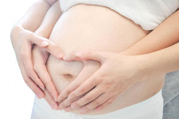 孕妇是如何看男女的？准确判断胎儿性别的方法有哪些？.png