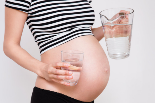 孕妇每天必吃的东西有哪些？孕妇除了白开水还可以喝什么？.png