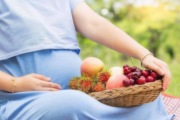 孕妇日常生活吃什么好？孕期禁忌的蔬菜有哪些？.png
