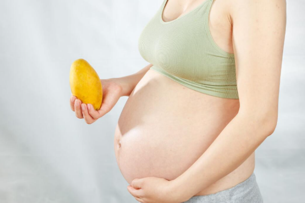 孕妇日常吃什么食物对身体好？孕期应该补充哪些营养？.png
