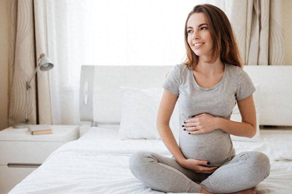 孕妇怀孕各阶段要怎么吃？孕妇饮食的注意事项有哪些？.png