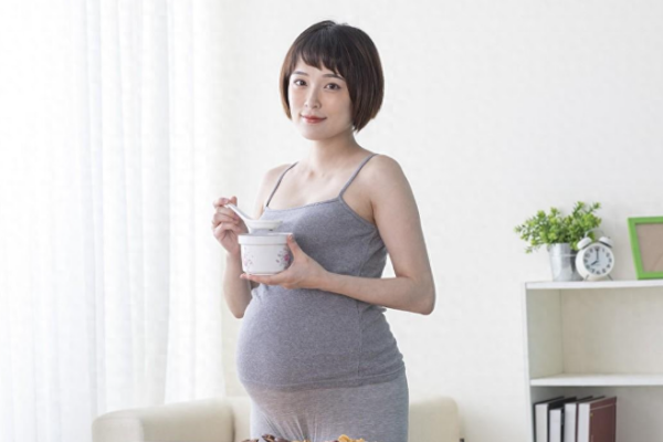 孕妇各个阶段怎么吃好？孕妇饮食的注意事项有哪些？.png