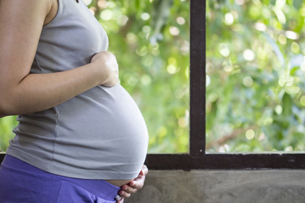 孕晚期胎儿营养不够怎么补充？孕晚期补充营养时需要注意什么？.png