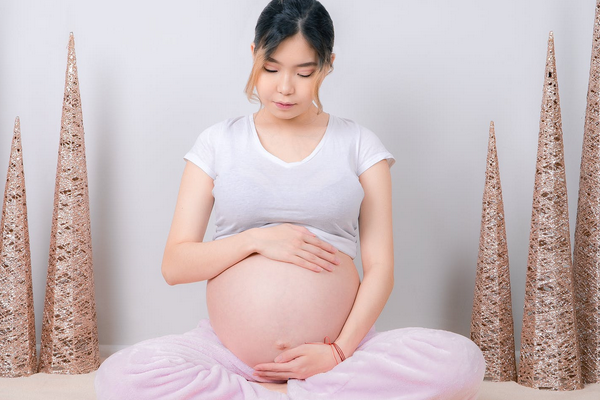 孕妇在妊娠早期食欲大增预示怀的是男孩是真的吗.png