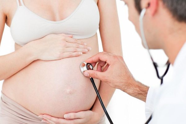 孕期胎不稳有哪些症状？.png