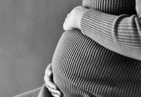 怀孕前三个月生男孩征兆是什么呢.png
