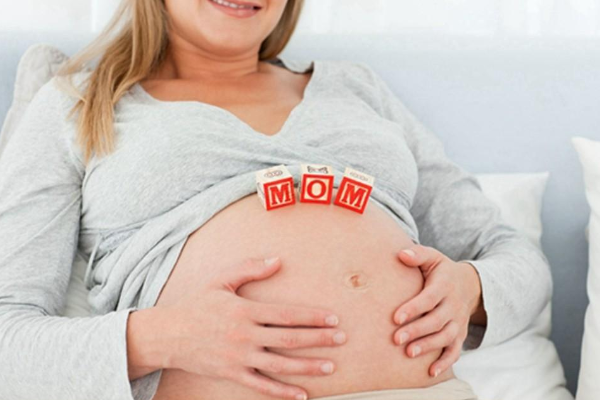 孕初期平躺着呼吸困难什么原因？.png