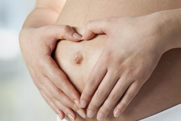 孕晚期出现的畸形与什么有关？.png