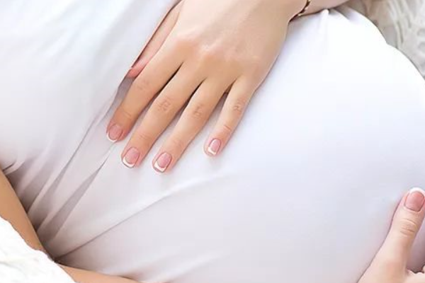 孕期哪些特征能表明怀女孩？.png