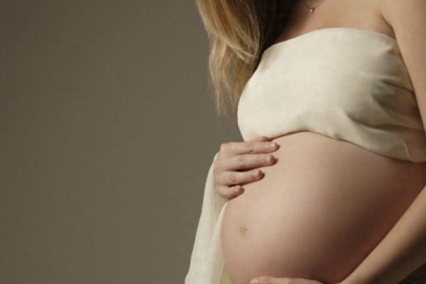 怀孕多久孕妇需要控制饮食？.png