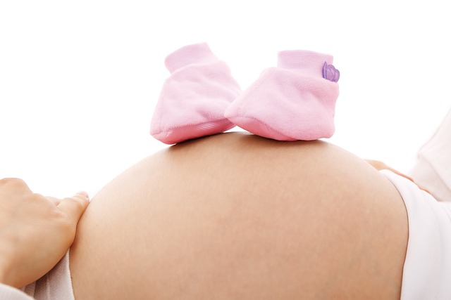 孕早期如何确定胎儿在肚子里是否安好.jpg