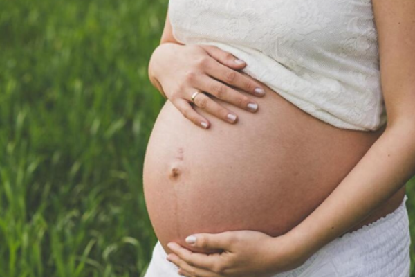 孕妇抽血验胎儿性别有哪些优势？.png
