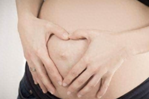 孕妇年龄和怀孕月份能测出男女吗？.png
