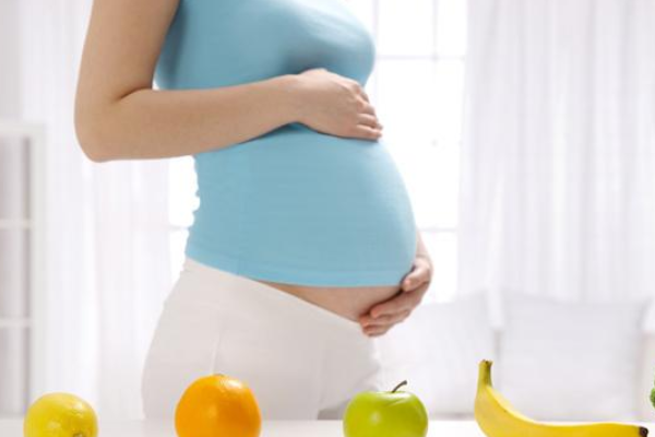 孕早期吃什么食物对胎儿发育？.png