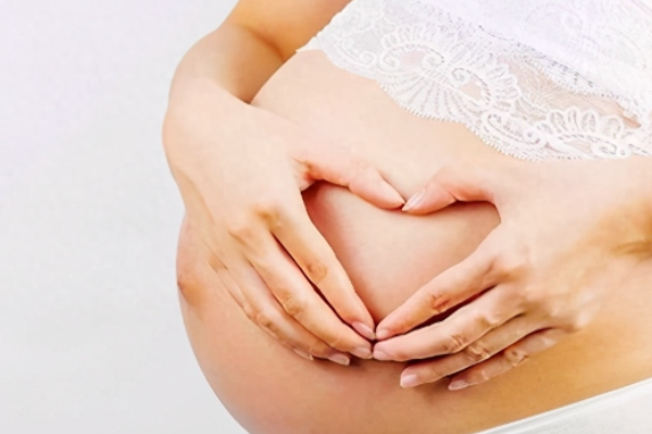 孕早期尿频是正常现象吗？.png