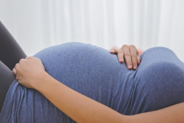 孕早期吃什么对孕妇有益？.png