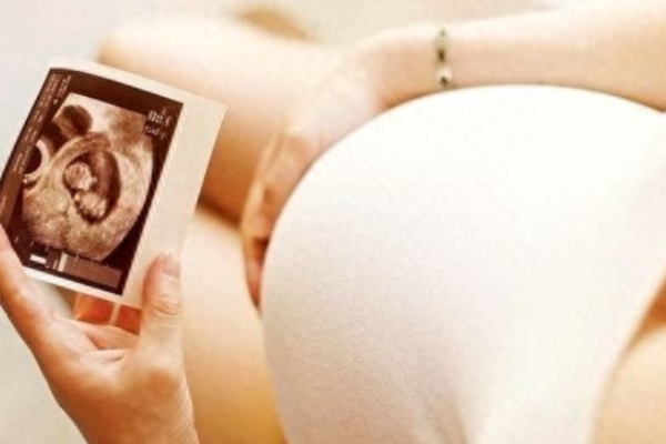 早孕对女性有哪些影响？.png