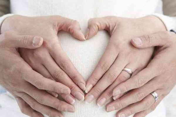 怀孕三个月有哪些症状表明怀女孩？.png