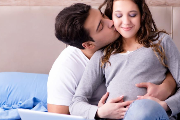 孕早期的胎动什么意义？.png