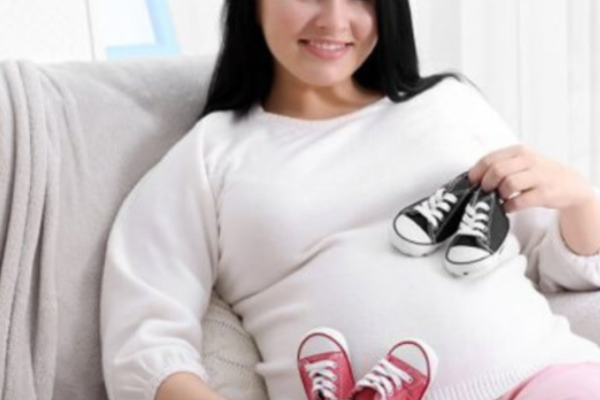 孕初期小腹有微刺痛是什么原因？.png