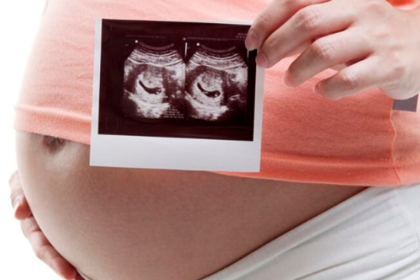 孕期怎么判断胎儿性别准？.png