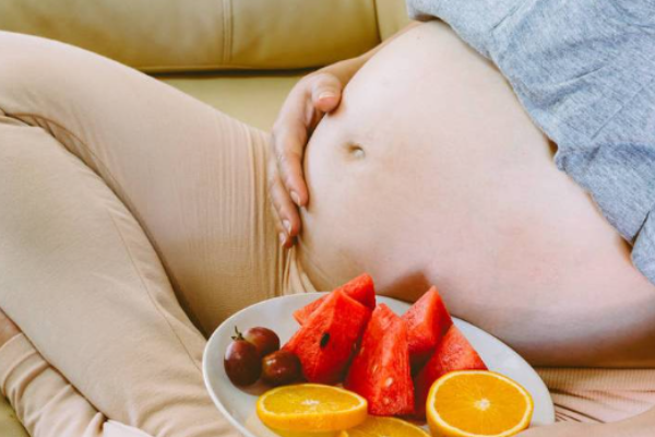 孕期里要如何合理控制体重？.png
