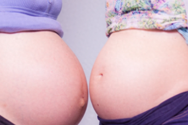 孕早期吃什么食物对胎儿好？.png