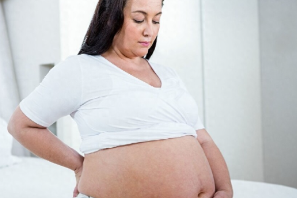 怀孕两个月吃什么对胎儿发育好？.png