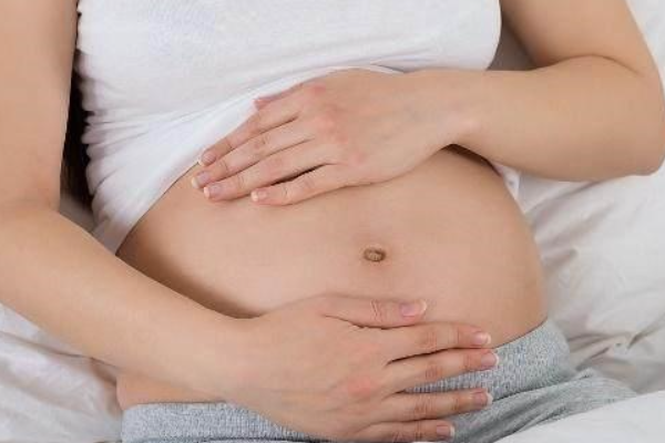 孕三个月时怀男孩女孩有哪些征兆？.png