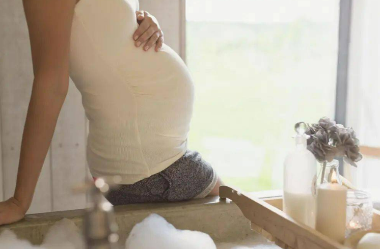 孕早期的常见迹象有哪些.png