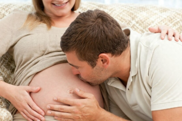 孕早期胎停时有哪些症状？.png